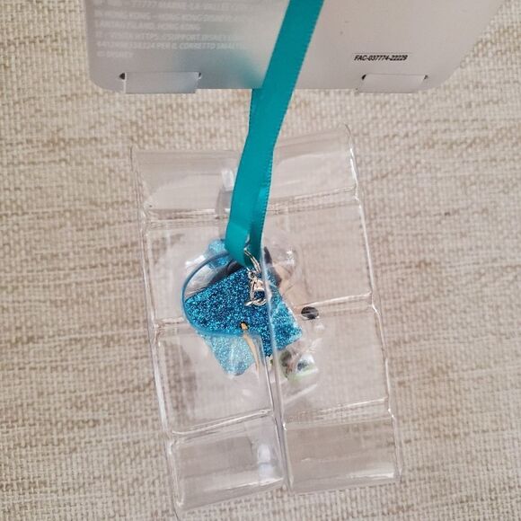 ✨DISNEY✨ NEW! - Mickey Selfie Graduation Ornament - Picture 11 of 12